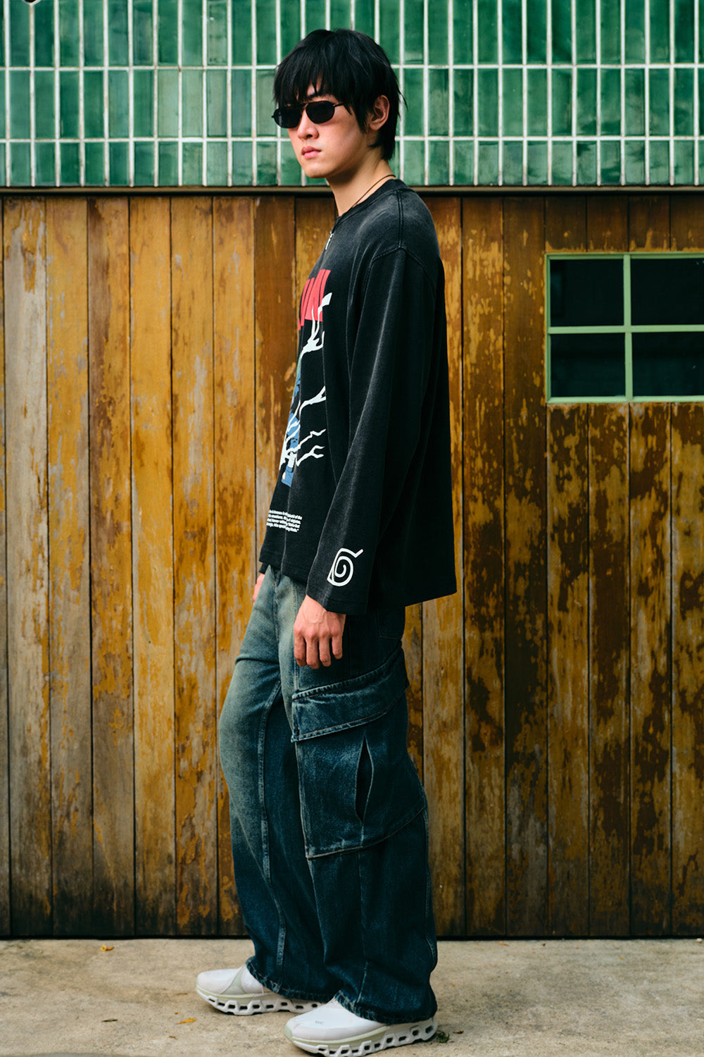 Black Sweatshirt